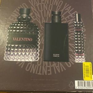 Valentino Uomo Born in Roma Cologne Gift Set